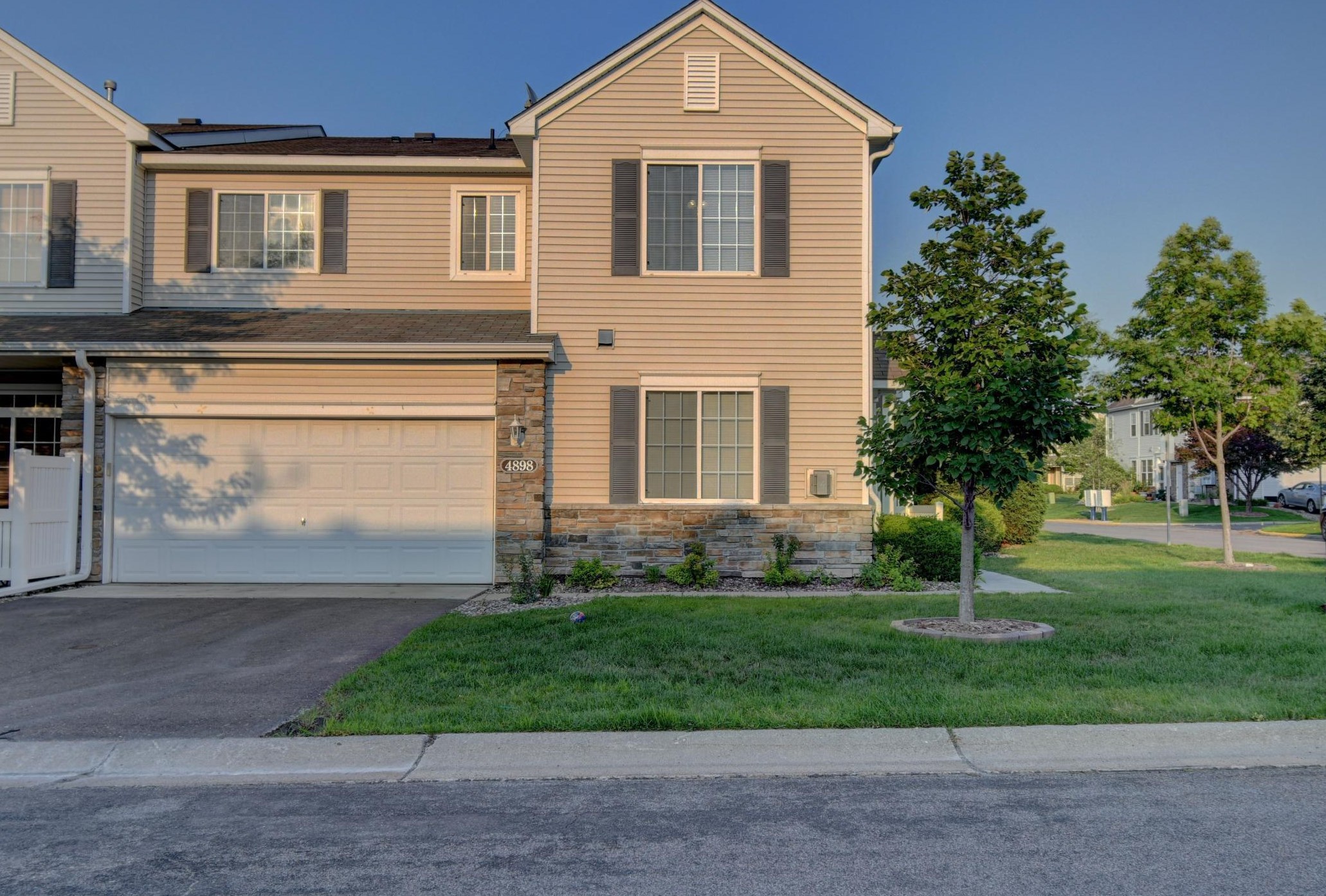 4898 Bitterman Path #9101, Inver Grove Heights, MN 55076