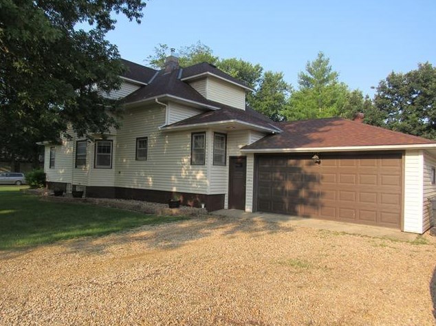 202 3rd St, Rushmore, MN 56168-9690