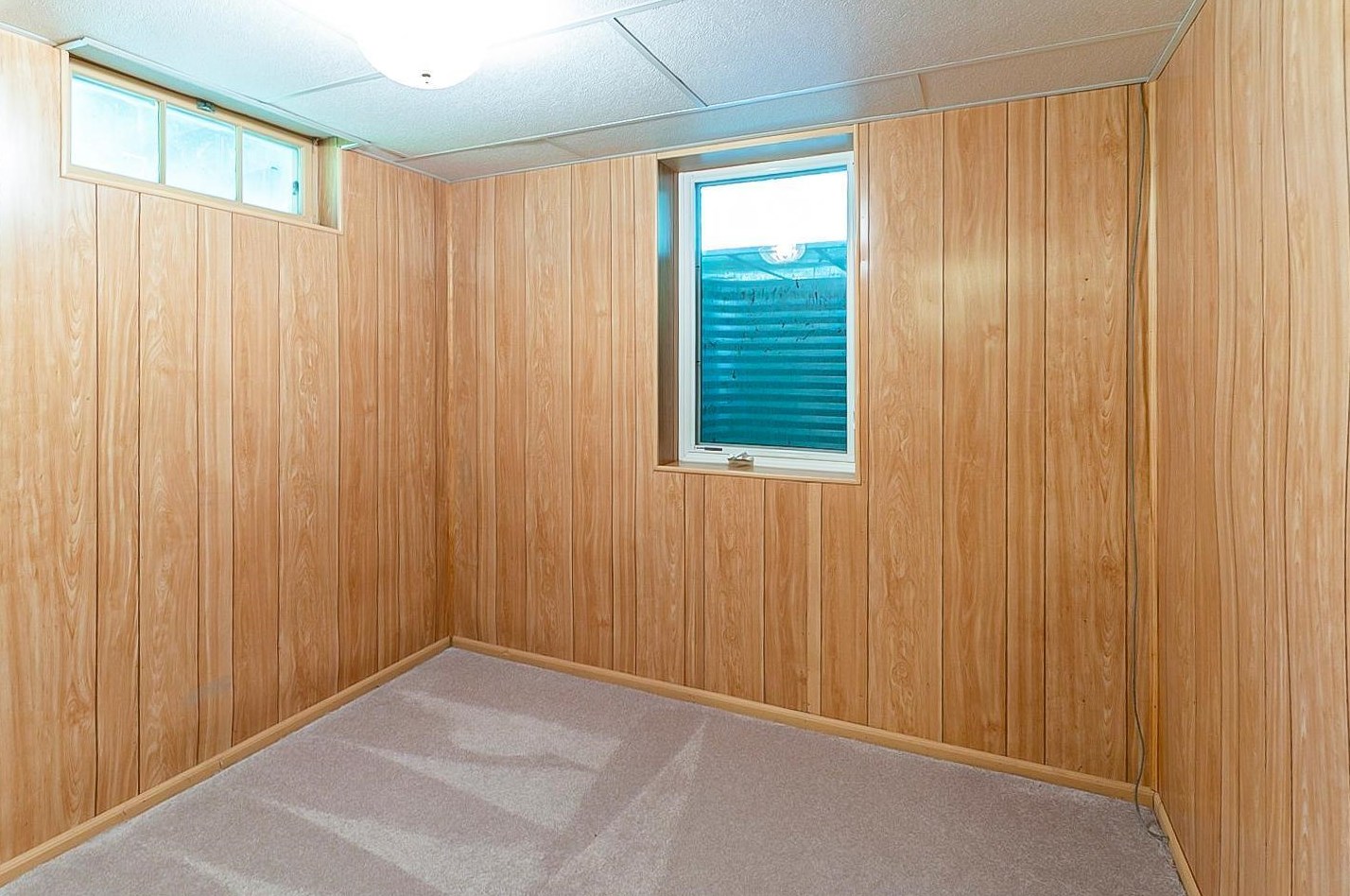 206 2nd St, Dodge Center MN 55927-9101 exterior