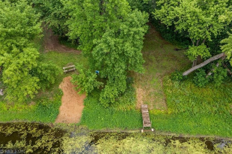 3250 Riverbank Dr, Isanti MN  55040-4336 exterior