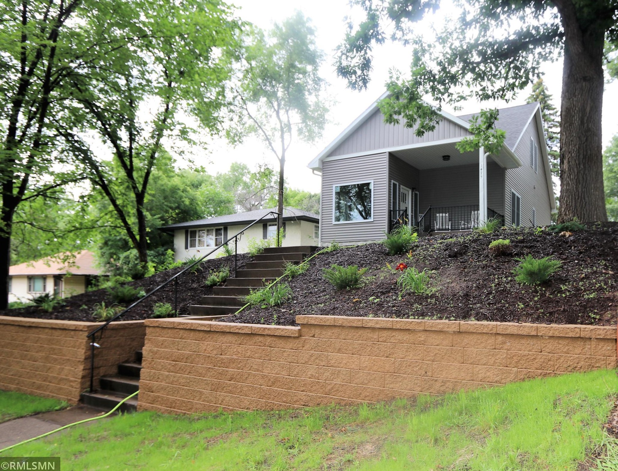 1475 Pacific St, Saint Paul MN  55106-6512 exterior