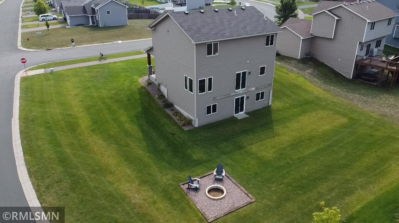 23564 Quay St N W, Saint Francis, MN 55070