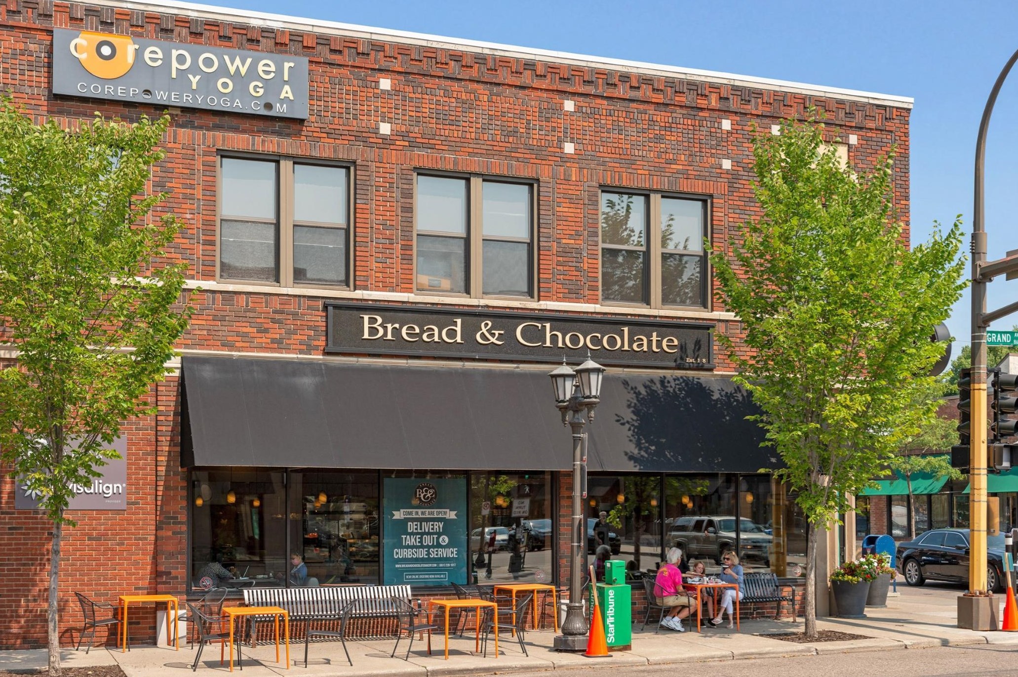 362 Lexington Pkwy, Saint Paul MN  55105-2963 exterior