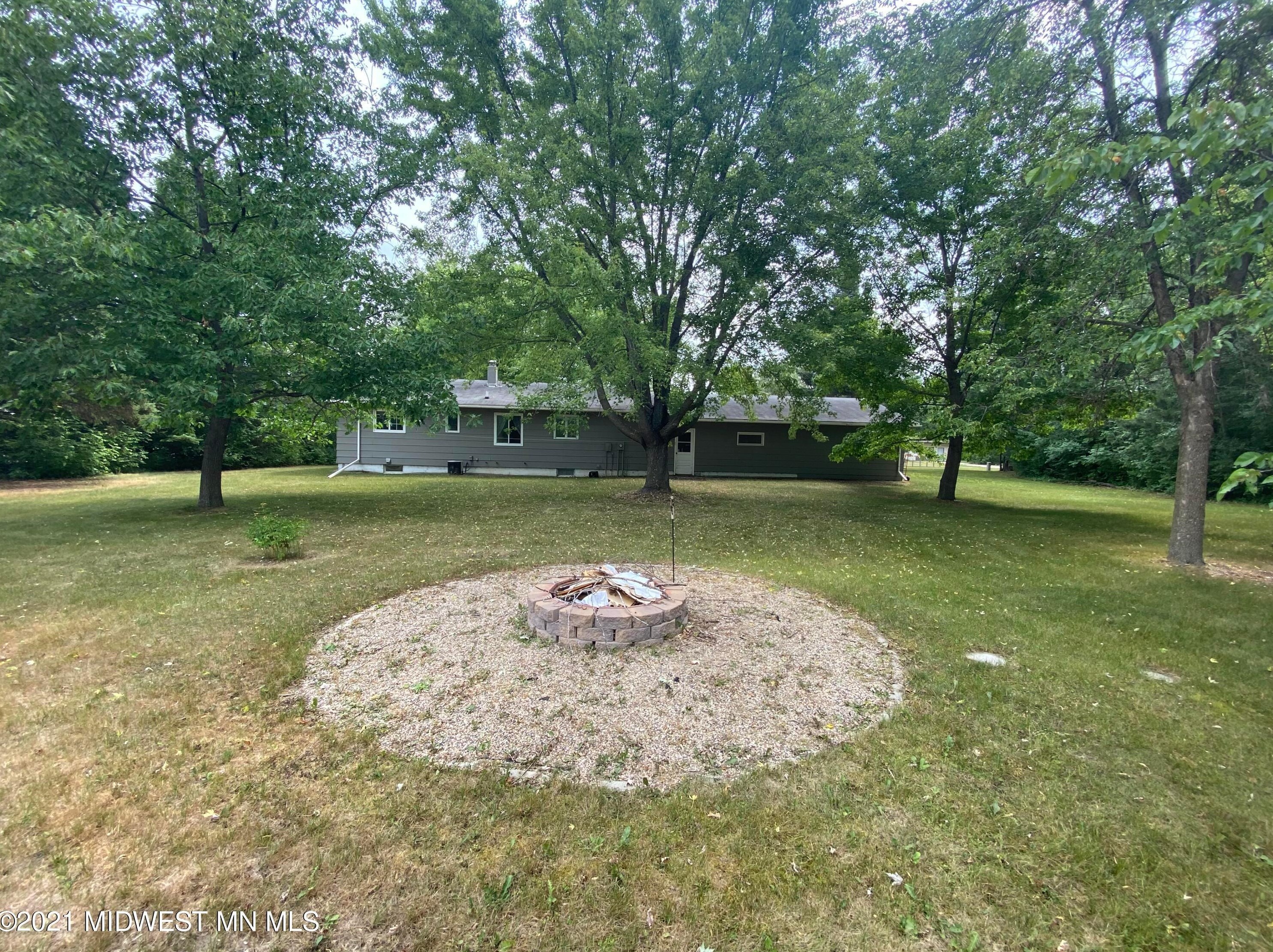 801 Wells Ave, Sebeka, MN 56477-2475
