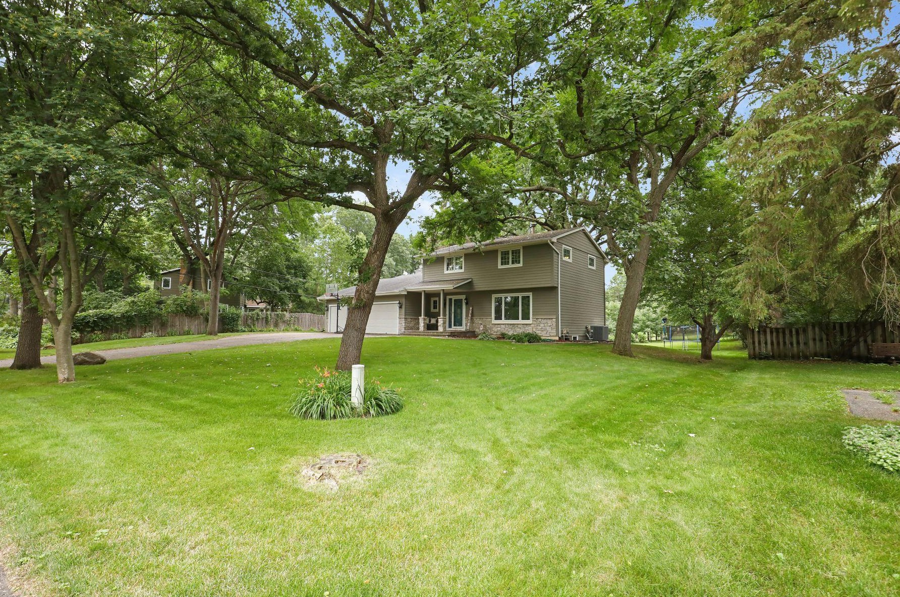 17491 Kilmer Ave, Edina, MN 55346-4433