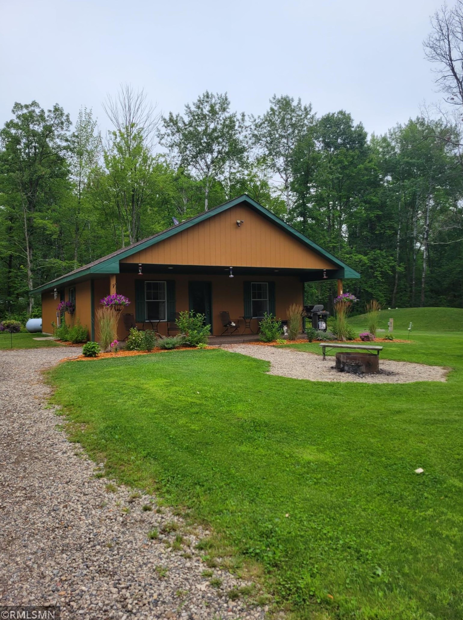 2786 Grouse View Dr, Quamba, MN 55007-5699