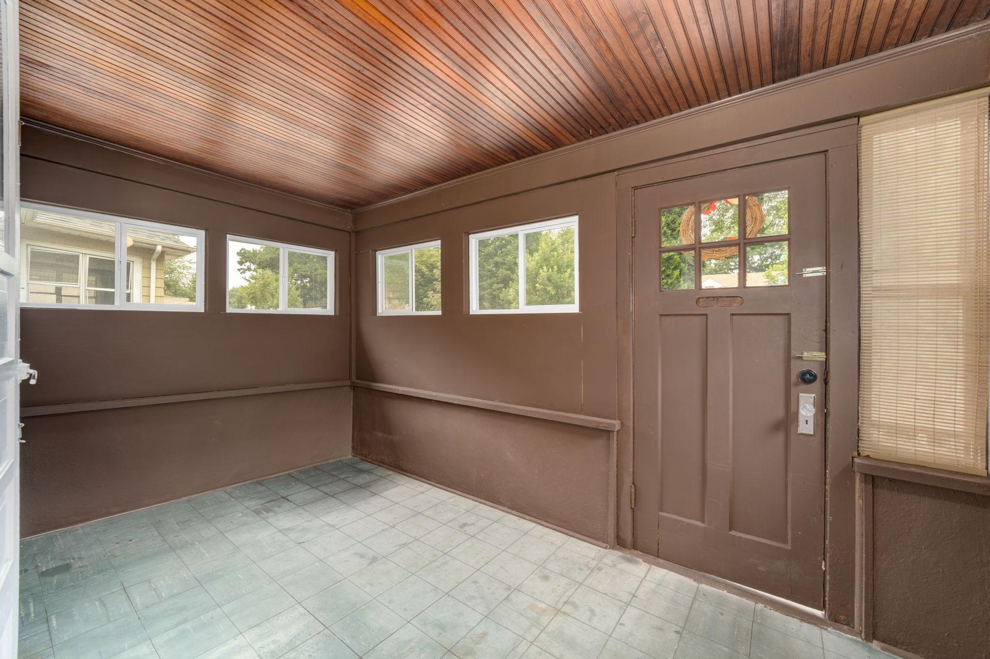 1698 York Ave, Saint Paul, MN 55106-3637