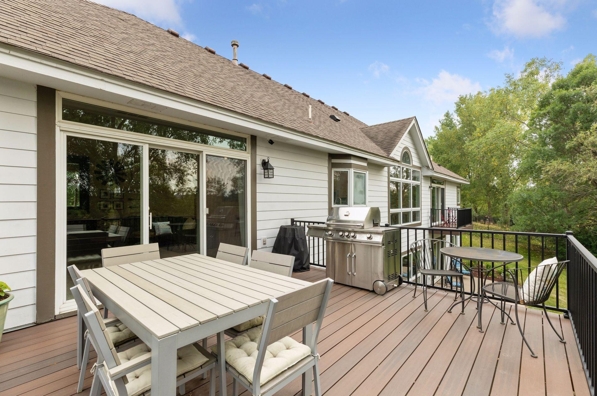 7722 Somerset Rd, Saint Paul MN  55125-2382 exterior