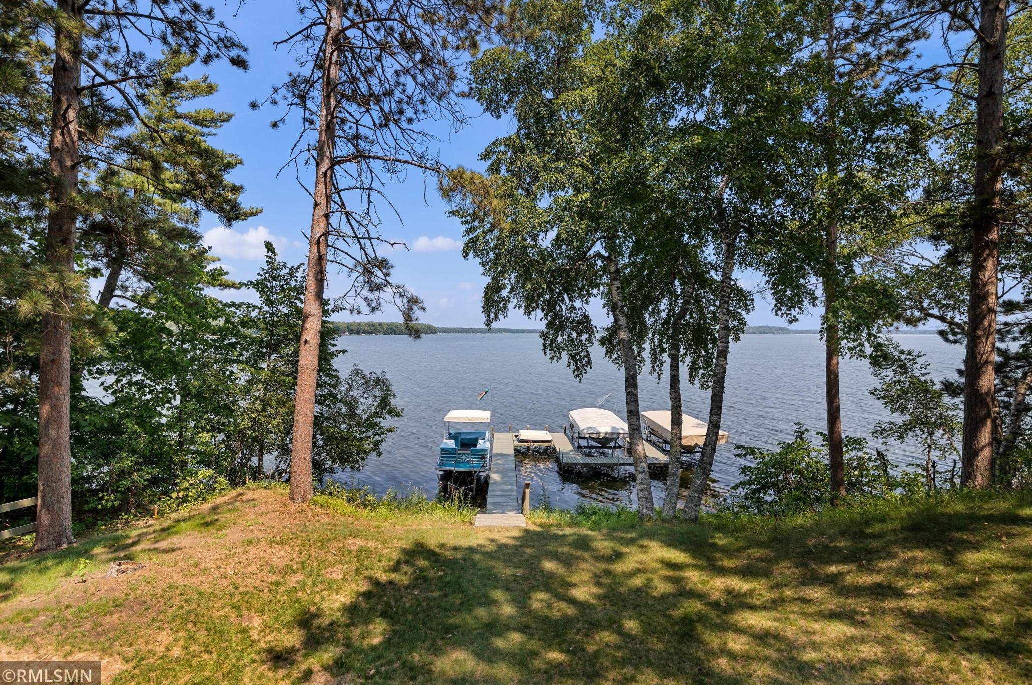 9246 Interlachen Rd, Lake Hubert, MN 56468