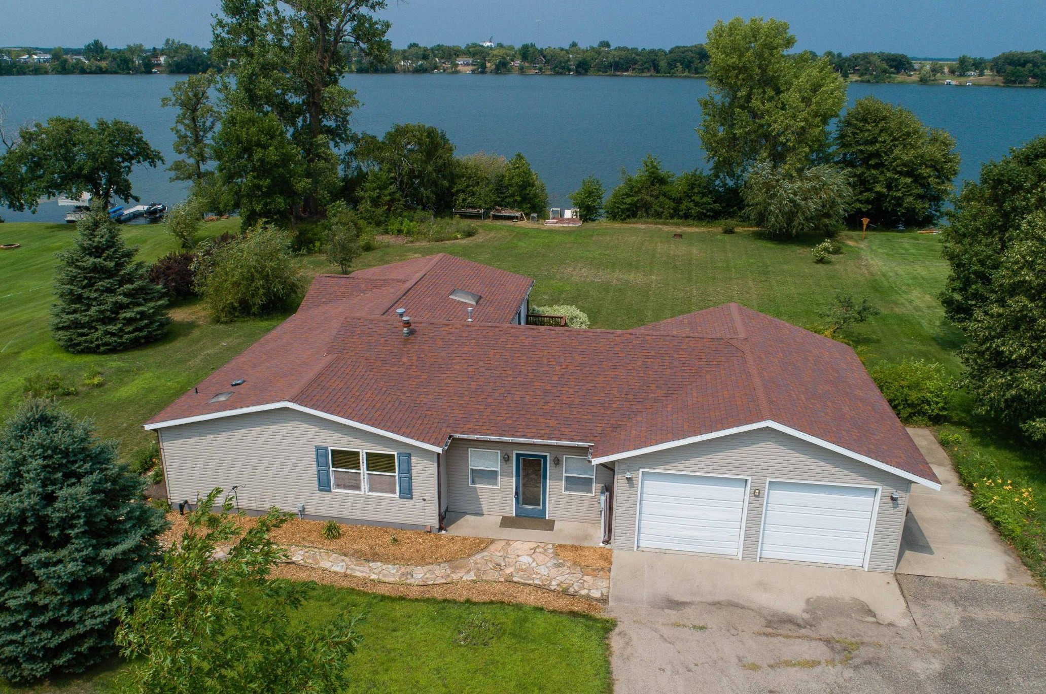 918 3 Lakes Rd, Ottertail, MN 56571