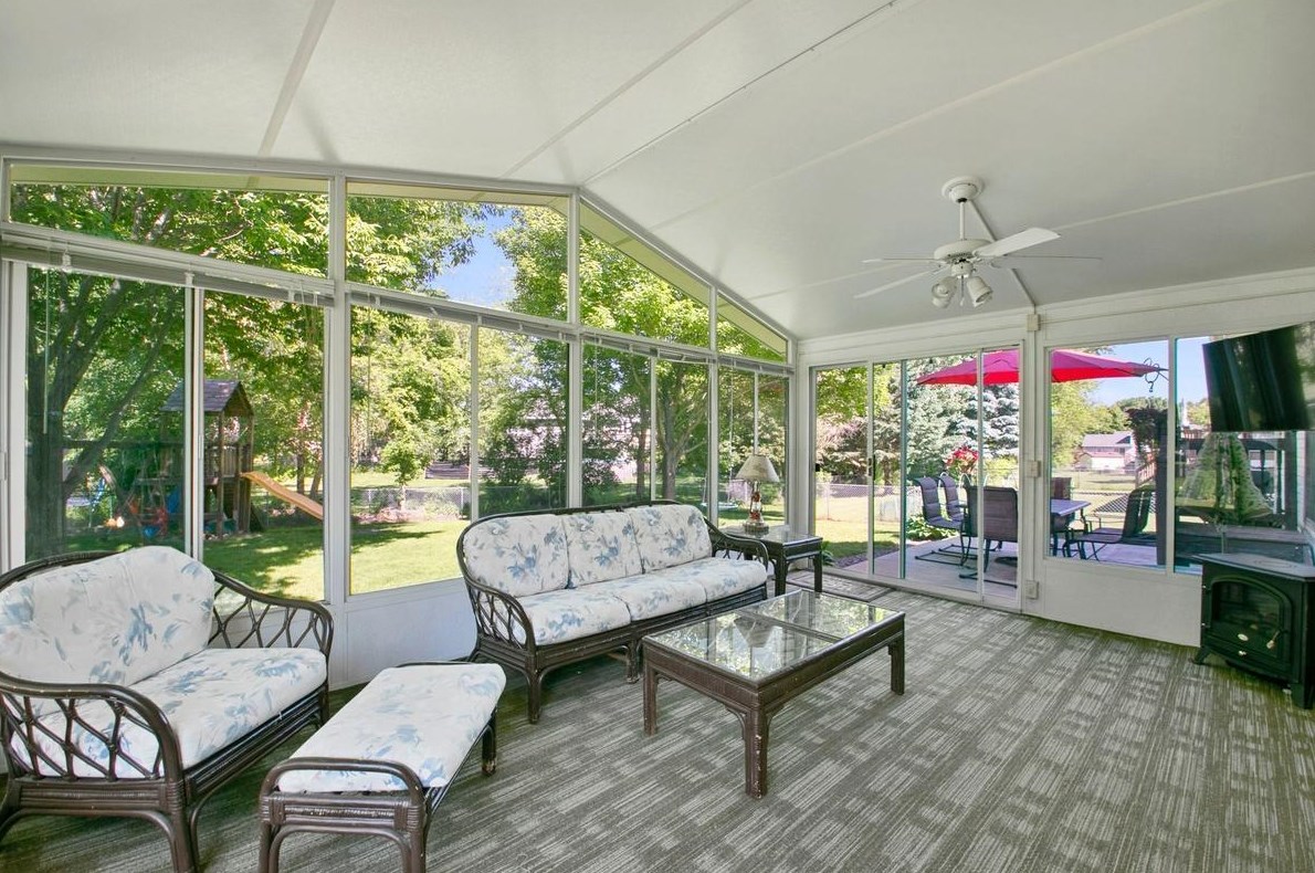 7190 Joliet Ave, Cottage Grove MN  55016-3624 exterior