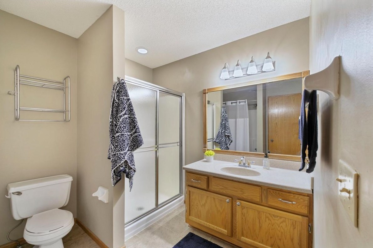 7190 Joliet Ave, Cottage Grove MN  55016-3624 exterior