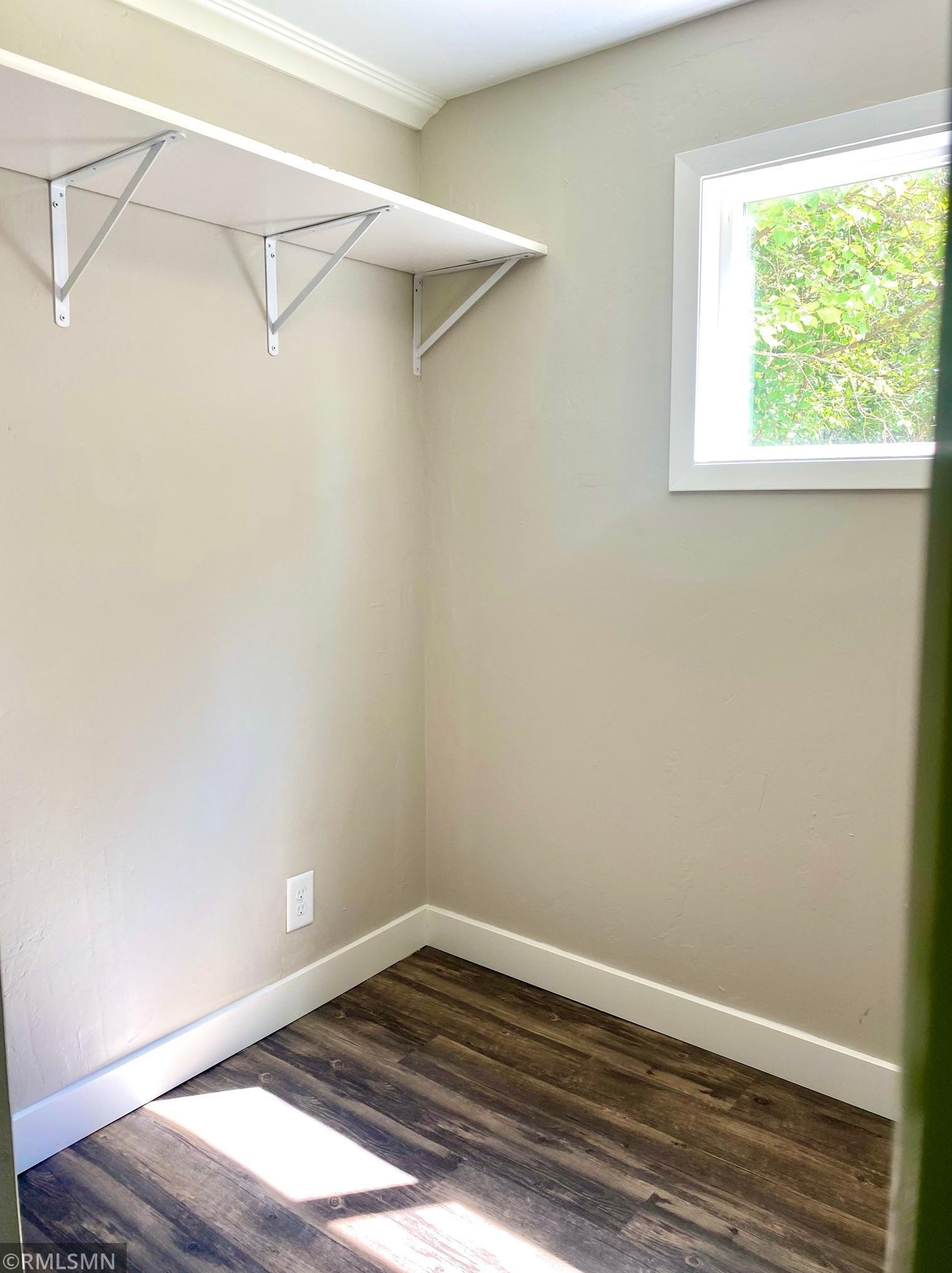 3026 Victoria St, Saint Paul MN  55113-1934 exterior