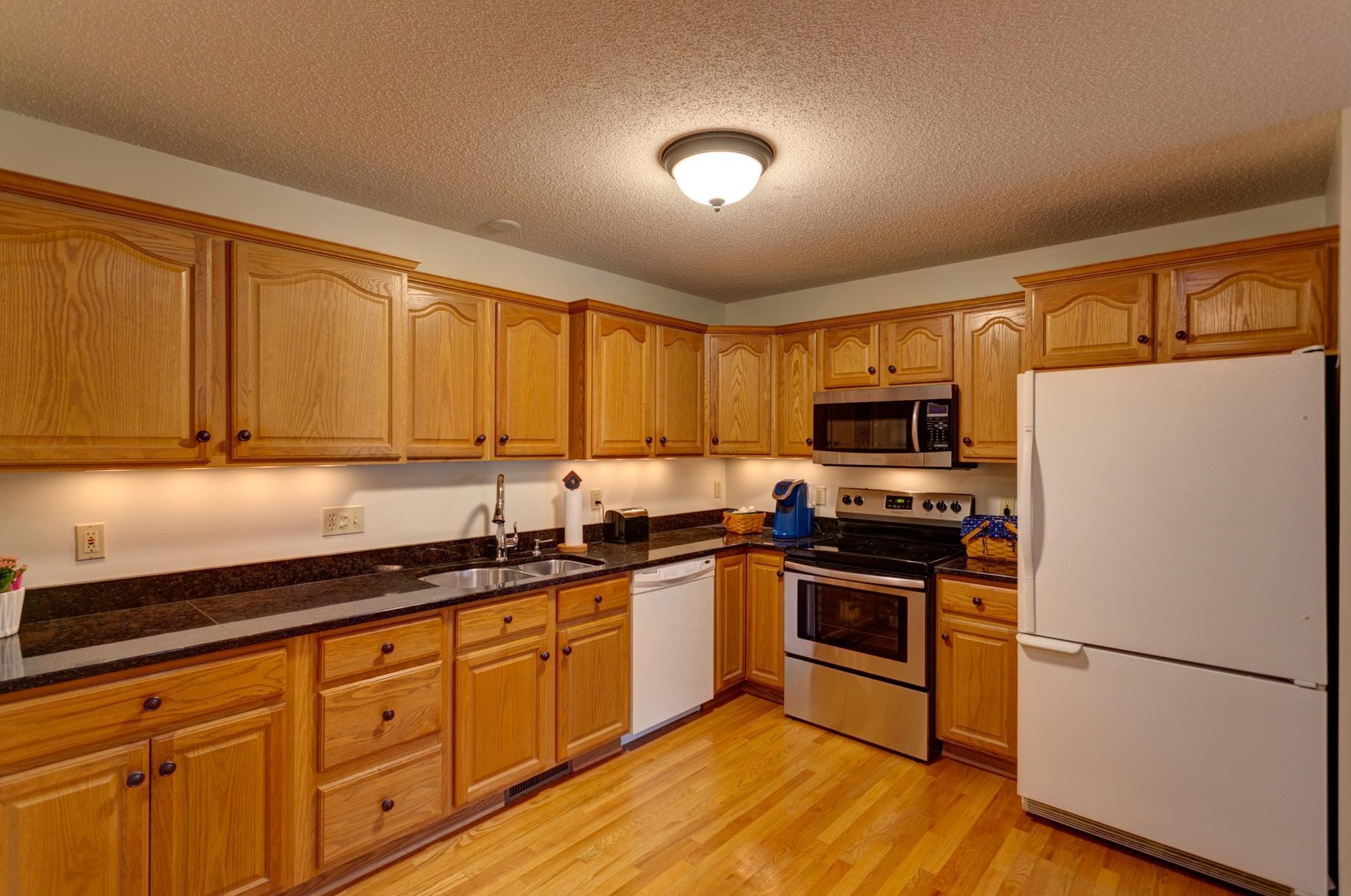 73 Conner Cir, Rochester MN 55902-0800 exterior