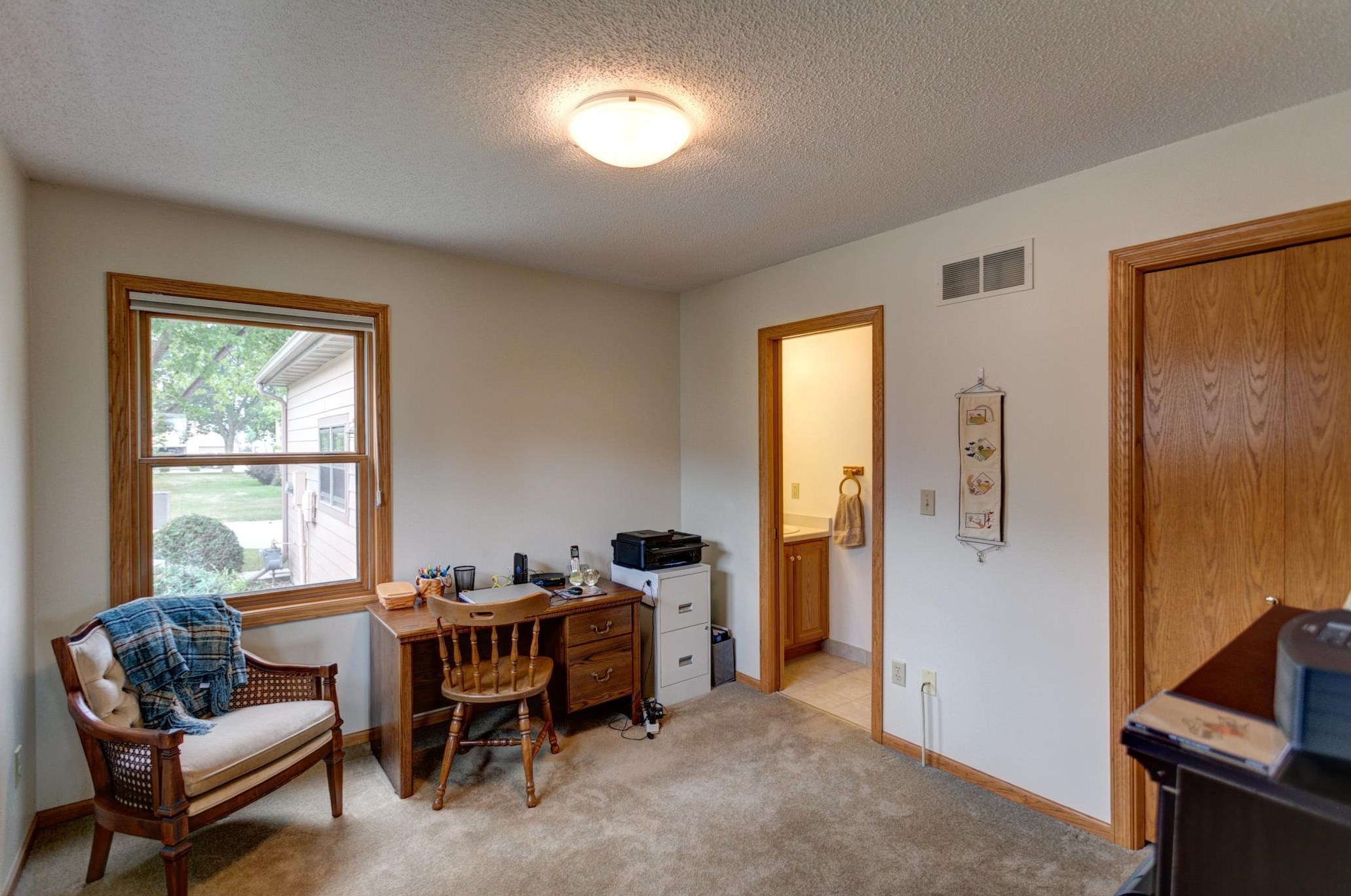 73 Conner Cir, Rochester MN 55902-0800 exterior