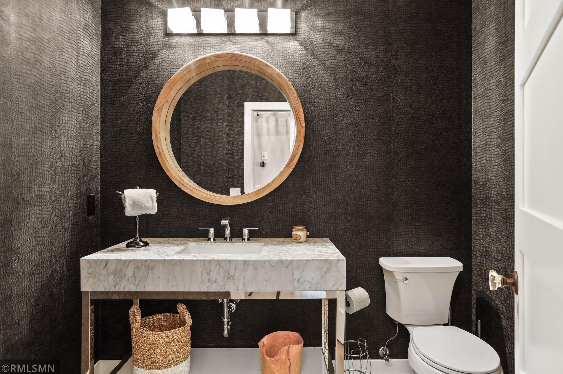 165 Mound Ave, Orono MN  55331-8572 exterior