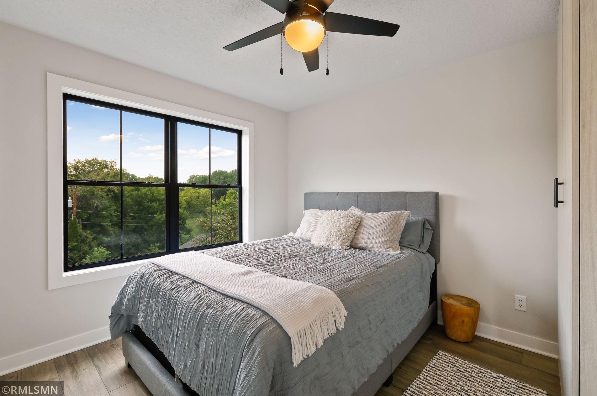 165 Mound Ave, Orono MN  55331-8572 exterior