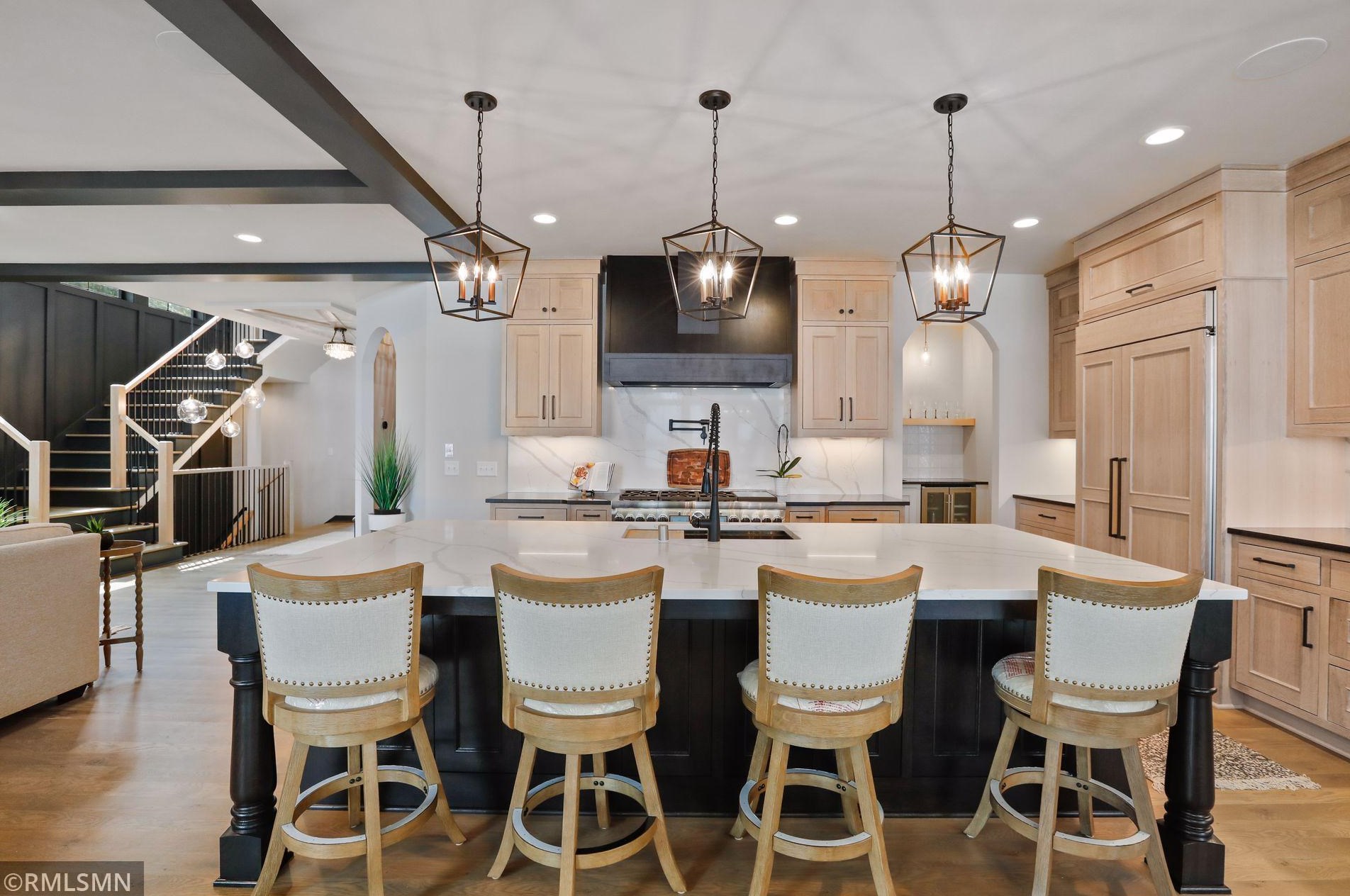 165 Mound Ave, Orono MN  55331-8572 exterior