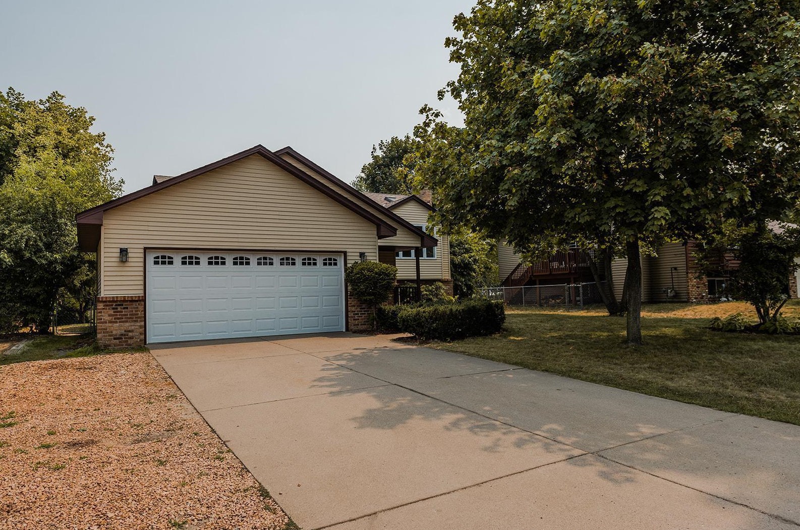 10936 Maryland Ave, Champlin, MN 55316-3820