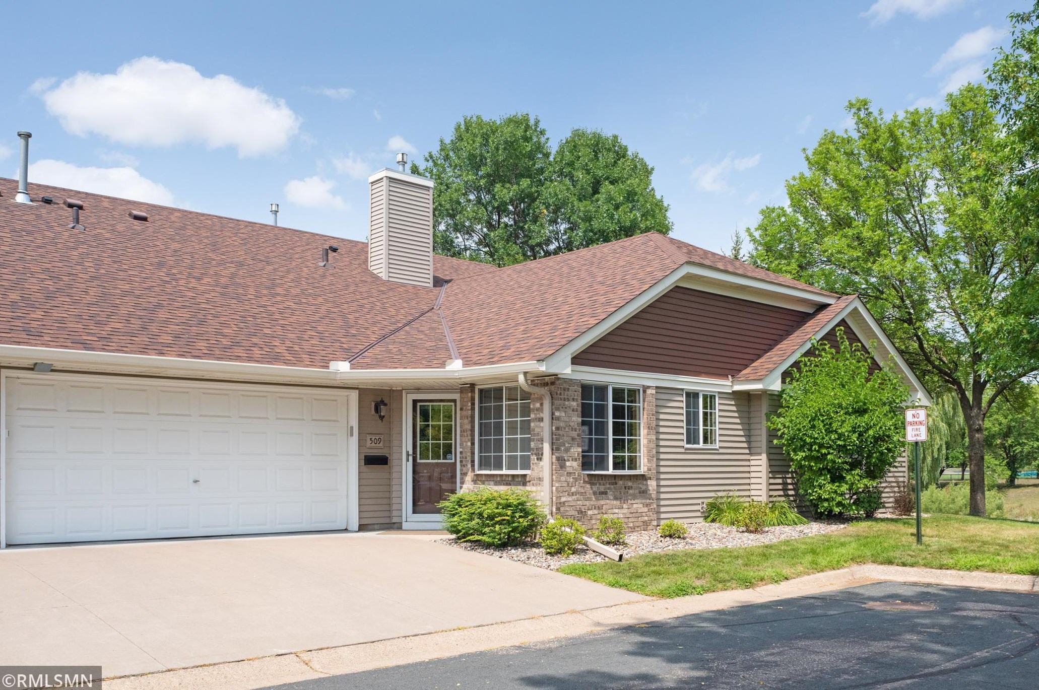 509 Lovell Ave, Saint Paul, MN 55113-4610
