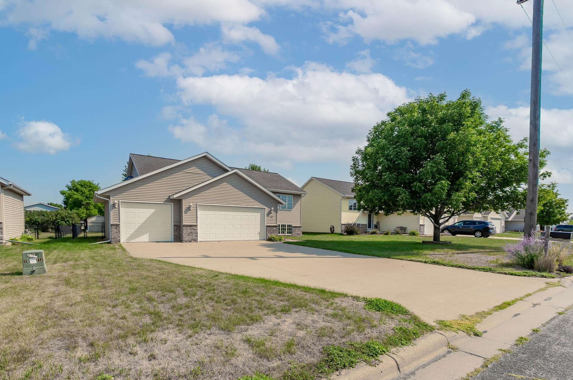780 State St, Belle Plaine, MN 56011-2231