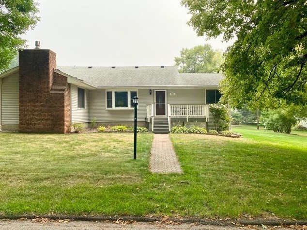 868 9th Ave Se, Columbus, MN 55025