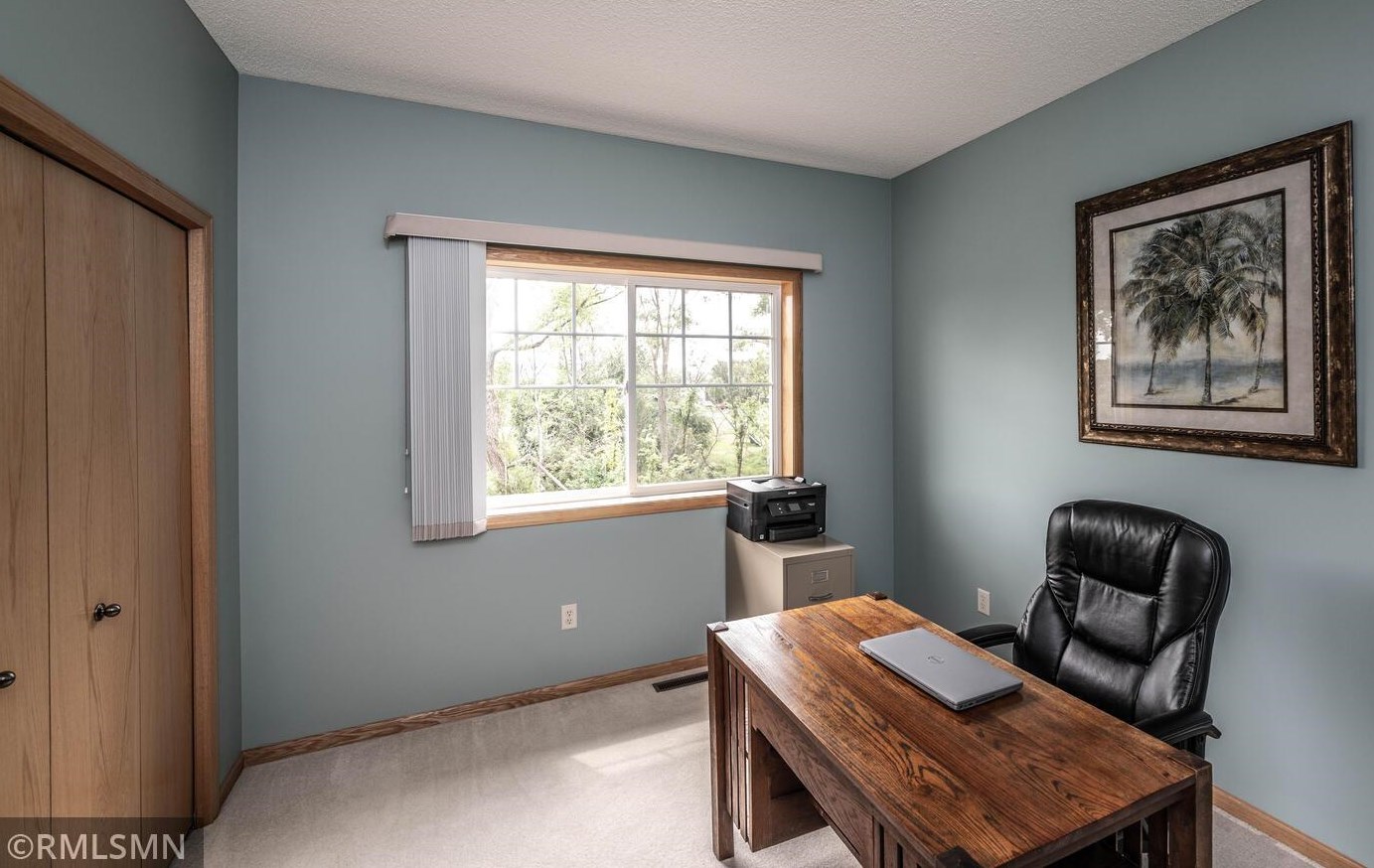 1319 Thye Pkwy, Waterford MN  55057-4856 exterior