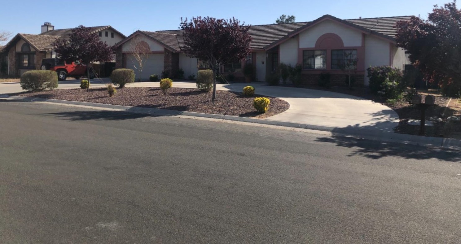 13473 Havasu Rd, Apple Valley, CA 92308-6060