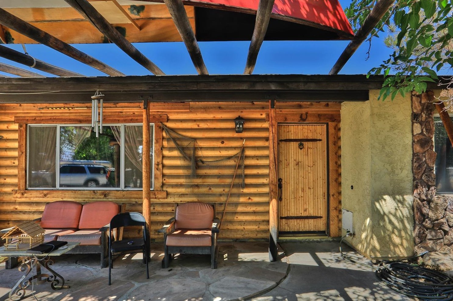 8860 Camphor Ave, Hesperia, CA 92345-6501