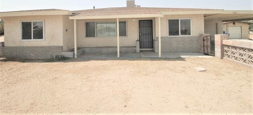 1360 Sunshine Dr, Barstow, CA 92311
