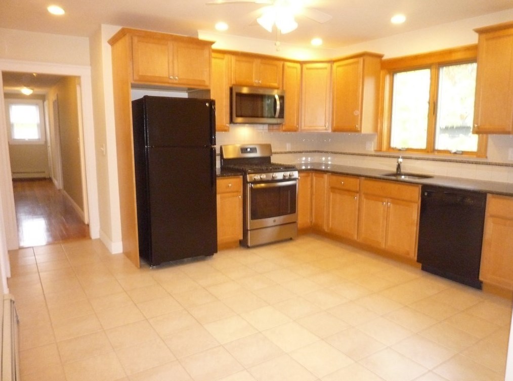 170 Pearl St, Cambridge MA  02139-4012 exterior