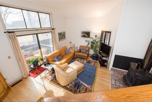 457 Mount Auburn #g, Cambridge, MA 02138