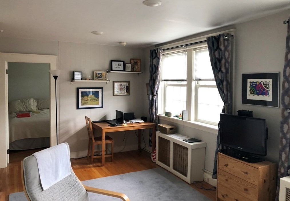 31 Central St #7, Wellesley, MA 02482