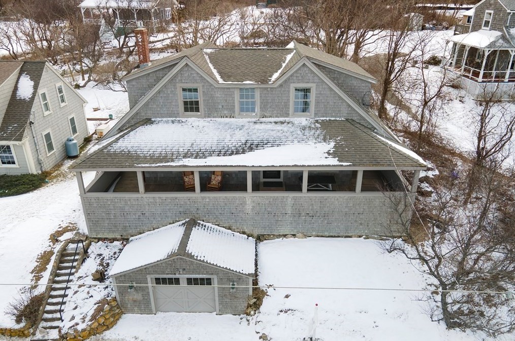 209 Manomet Point Rd, Plymouth, MA 02360 exterior