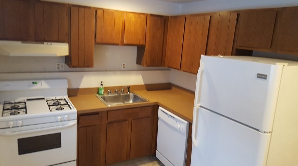 45 Stevens St Apt 1, Lowell, MA 01851