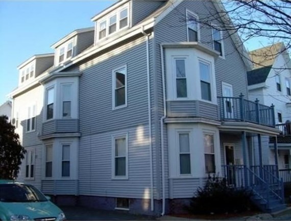 7 Seaside Ter, Lynn, MA 01902 exterior