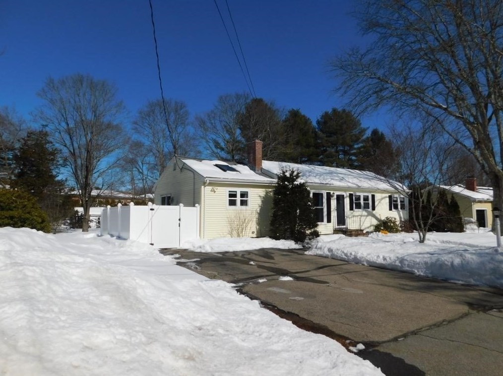 19 Indian Spring Rd, Ashland, MA 01721 exterior