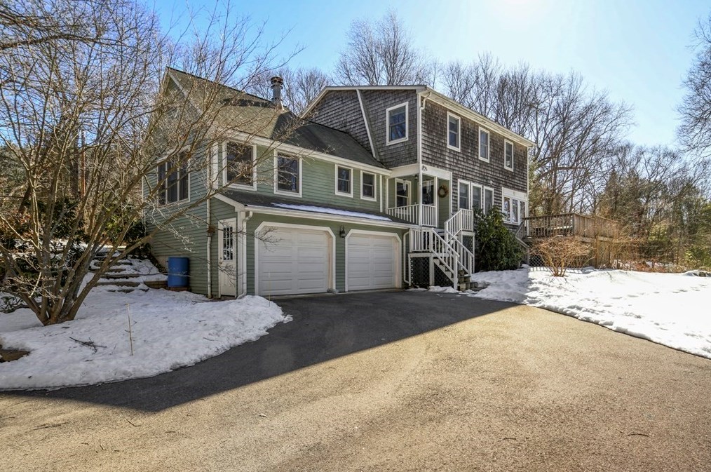 112 Old Connecticut Path, Wayland, MA 01778 exterior