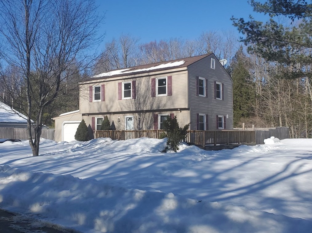 79 Prince John Dr, Washington, MA 01223 exterior