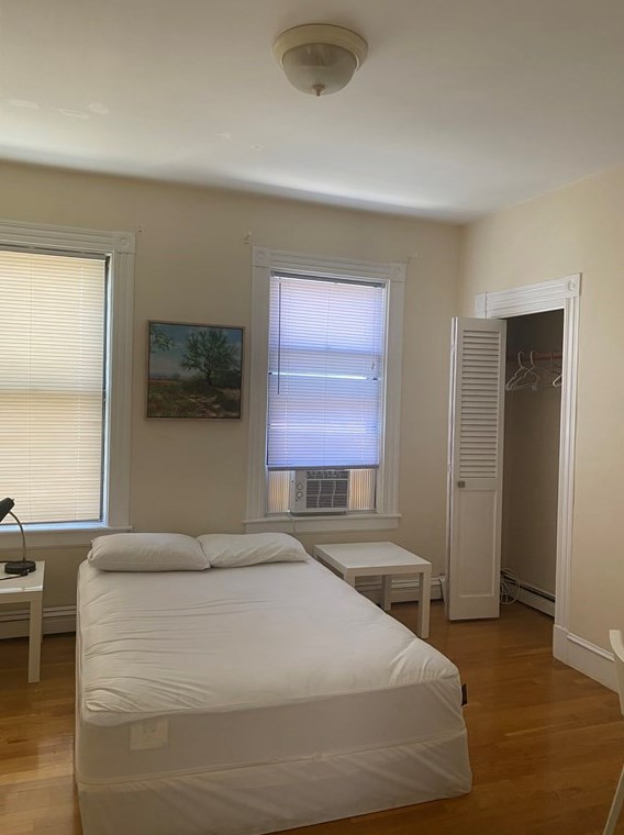 214 Broadway #3, Cambridge, MA 02139