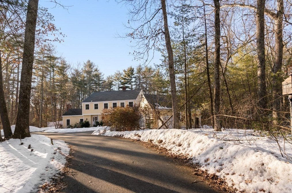 265 Dutton Rd, North Sudbury, MA 01776-2834