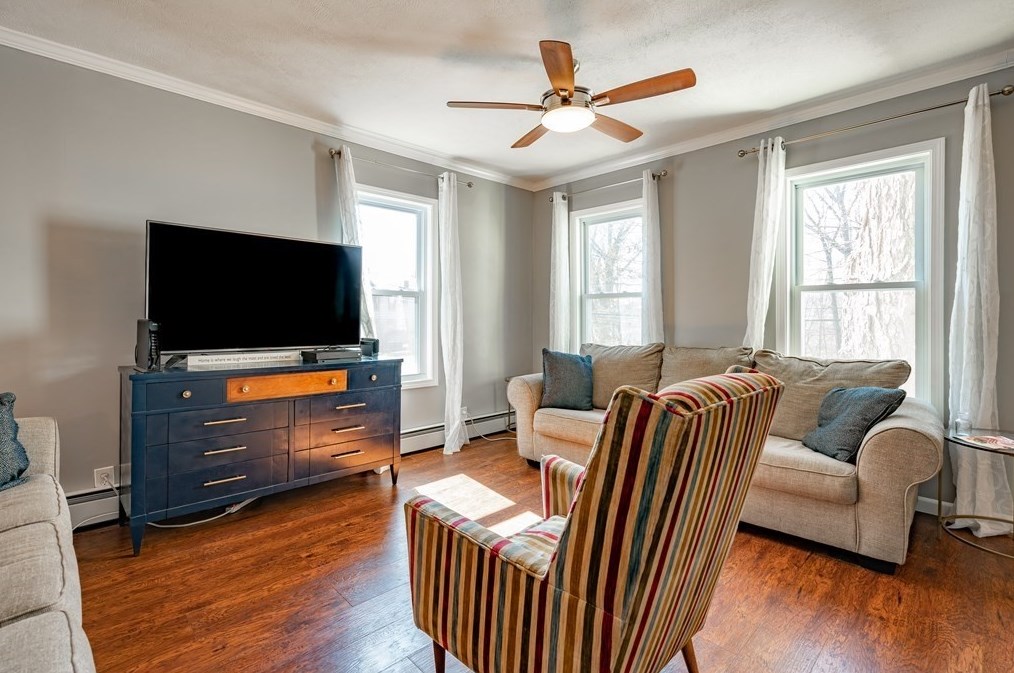 103 Laurel Ave, Haverhill, MA 01835 exterior