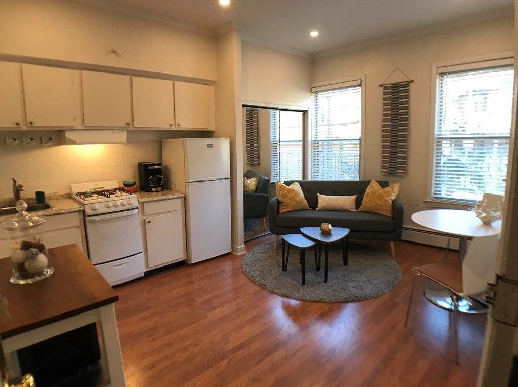 107 Chandler St Apt 3r, Boston, MA