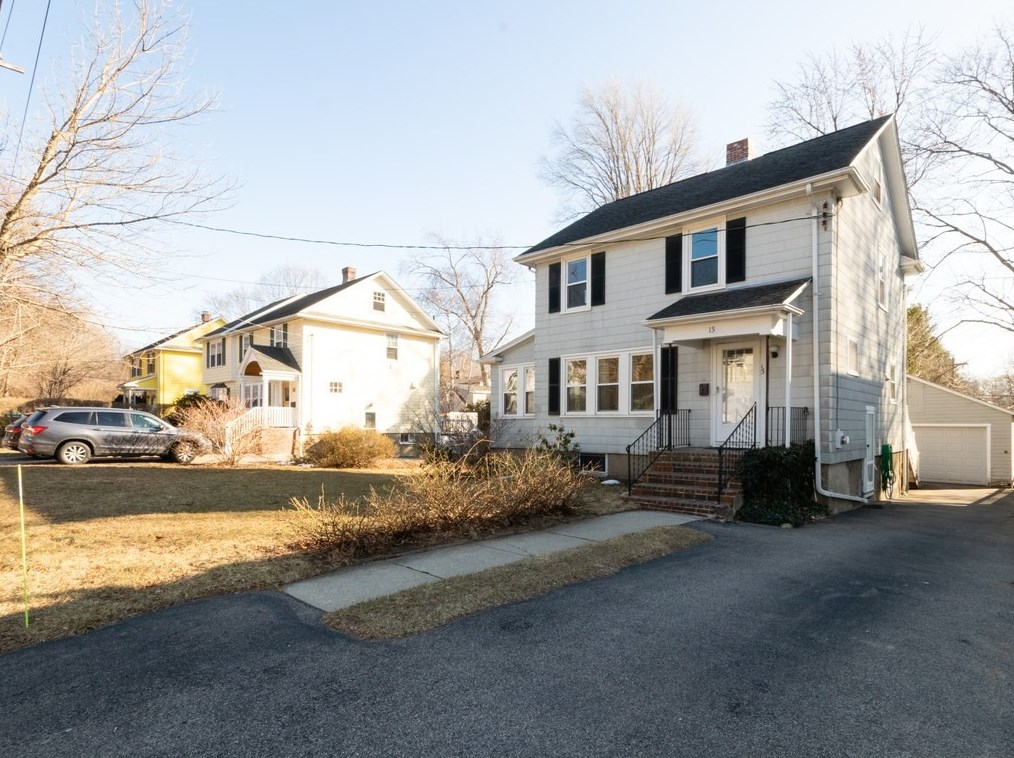 15 Stanley Rd, Belmont, MA 02478 exterior
