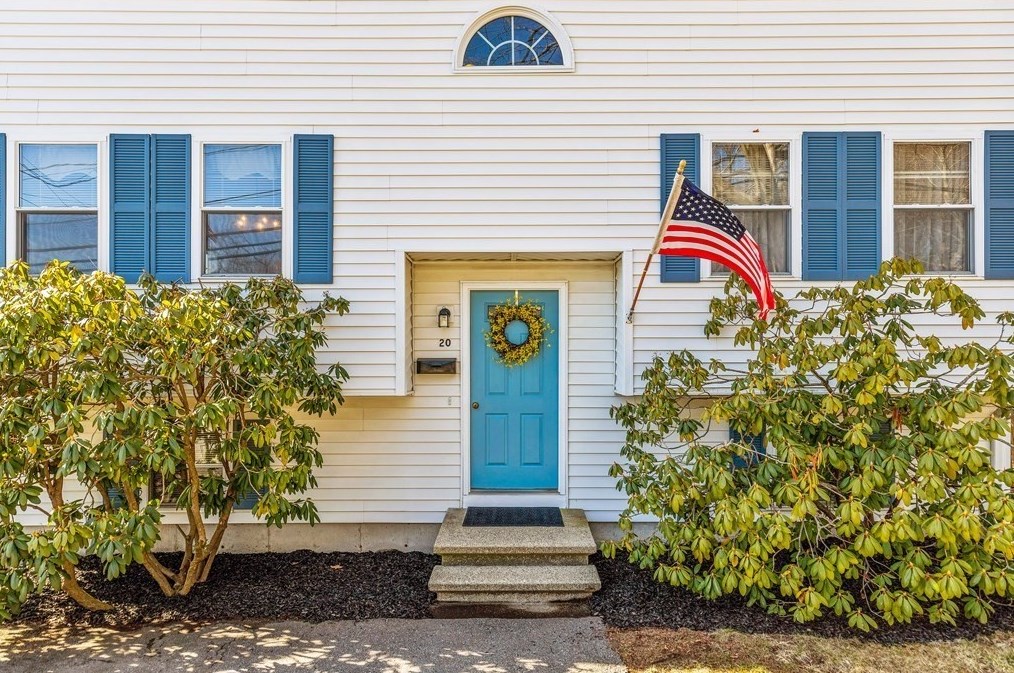 20 Lincoln Ave, Marblehead, MA 01945