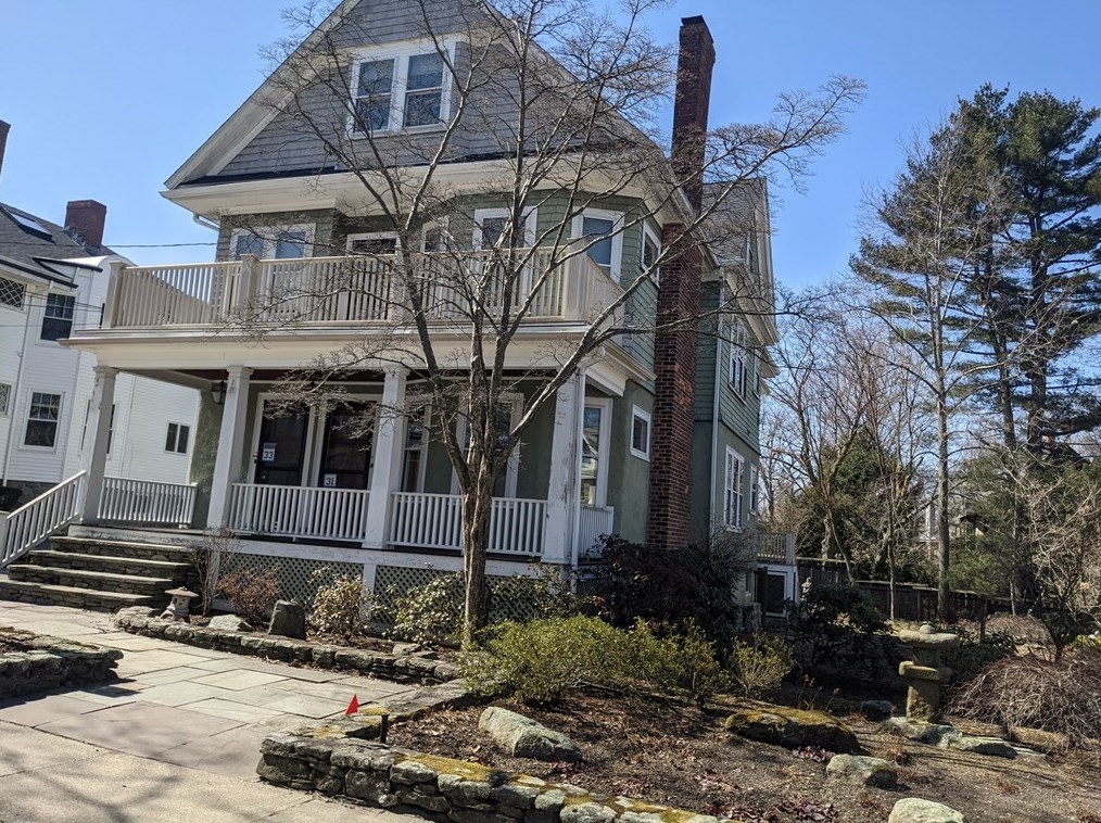 31 Spruce St #1, Watertown, MA 02472