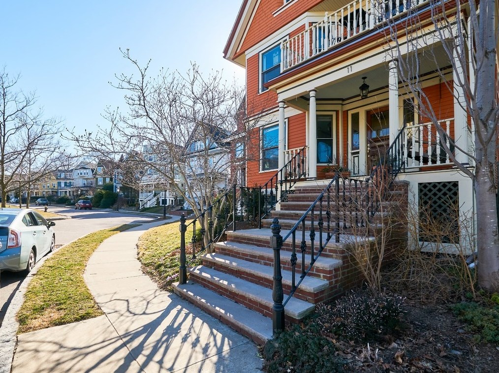 11 Wellesley Park, Boston, MA