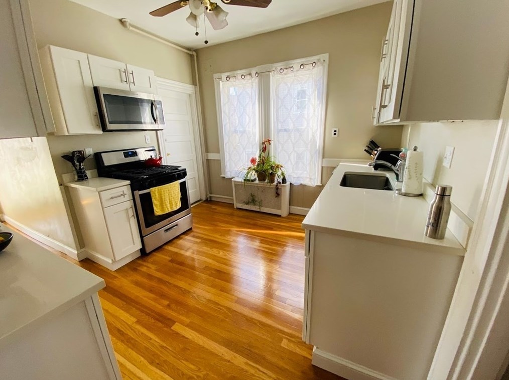 155 Spruce St #2, Watertown, MA 02472
