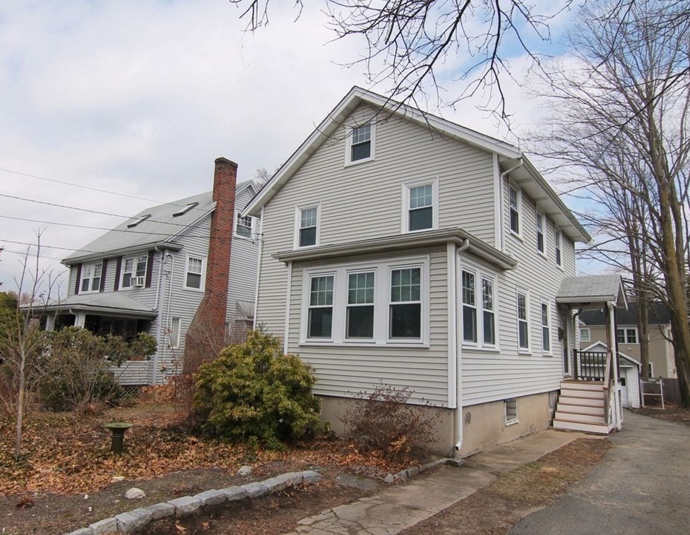 323 Bedford St, Lexington, MA 02420 exterior