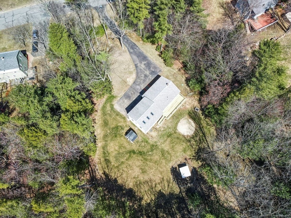 40 Holly Dr, Gardner, MA 01440 exterior